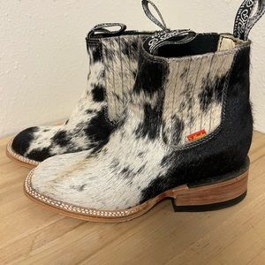 NEW Genuine Cowhide Leather Western Square Toe Booties. Black/white/tan